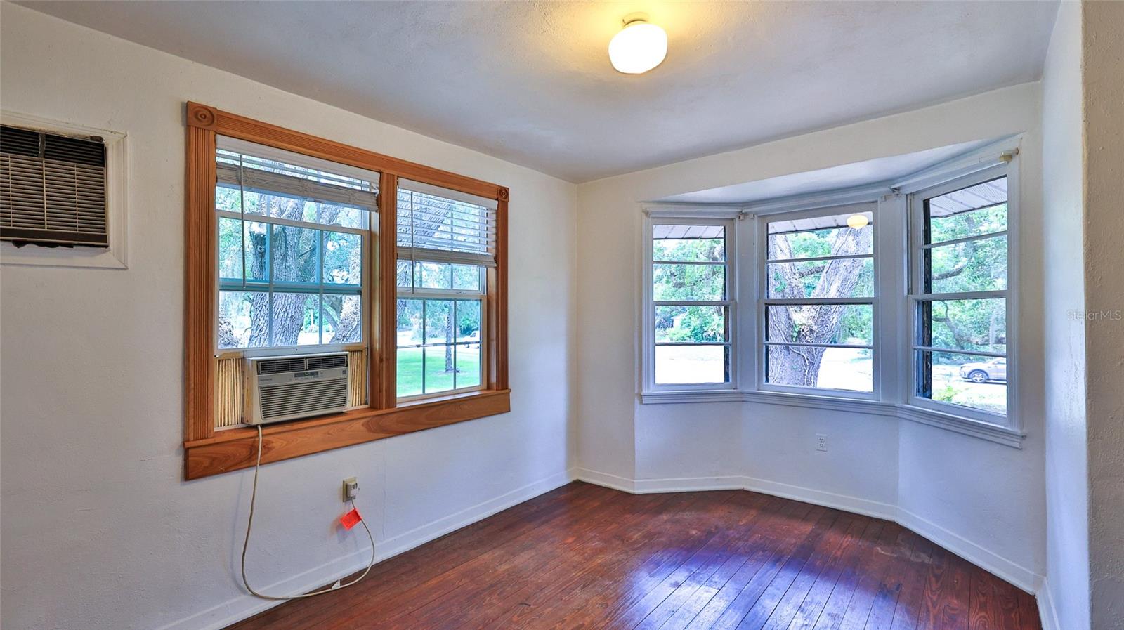 MAGNOLIA HEIGHTS - Residential