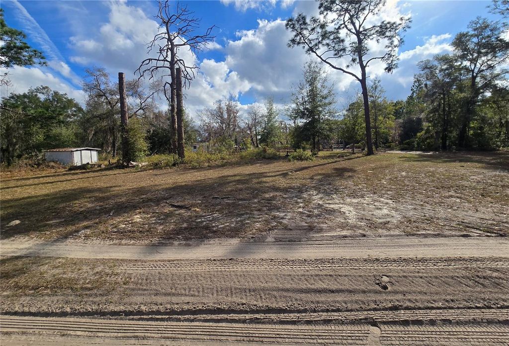 Photo of 4610 N Ellen Point, Crystal River, FL 34428 (MLS # OM716045)