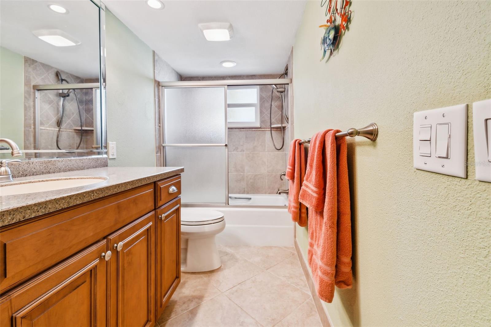 BAYWAY ISLES POINT BRITTANY THREE - Residential