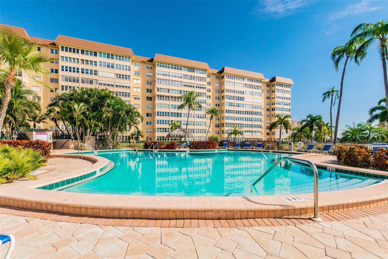 BAYWAY ISLES POINT BRITTANY THREE - Residential