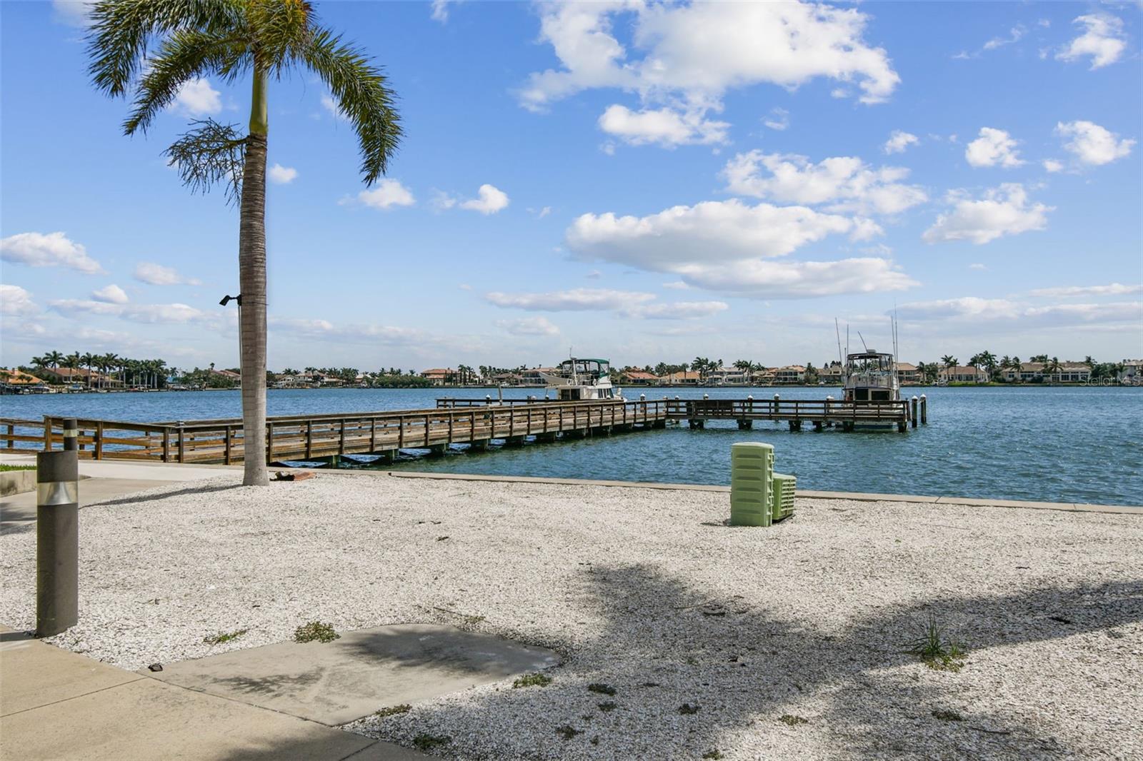 BAYWAY ISLES POINT BRITTANY THREE - Residential