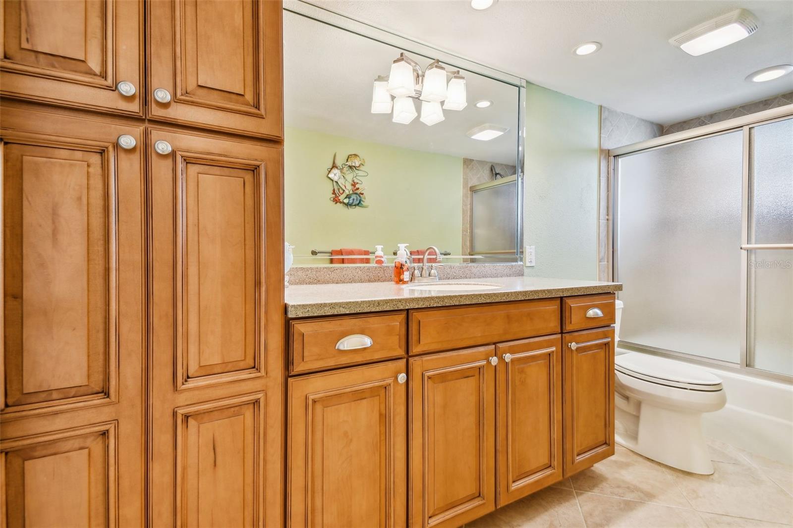 BAYWAY ISLES POINT BRITTANY THREE - Residential