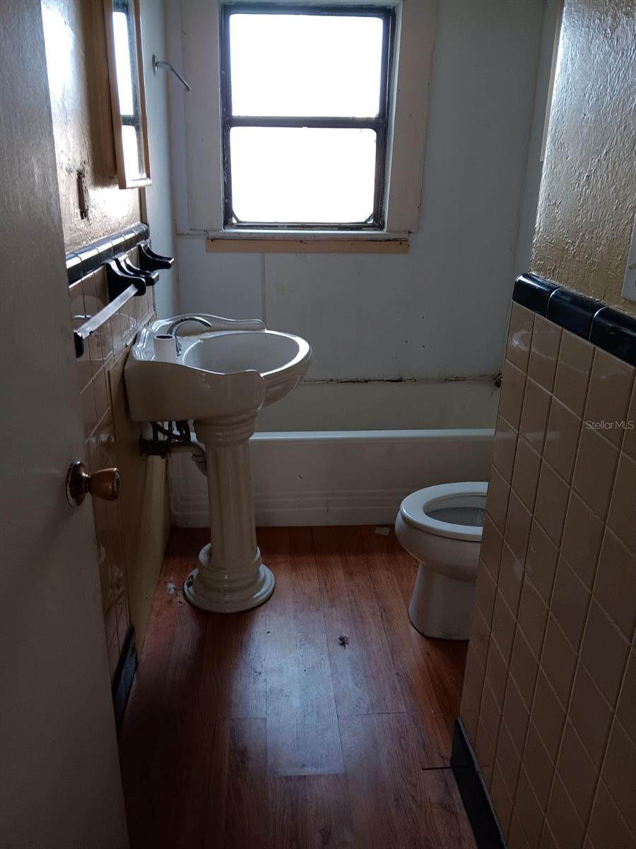 LINCOLN PLACE - Residential