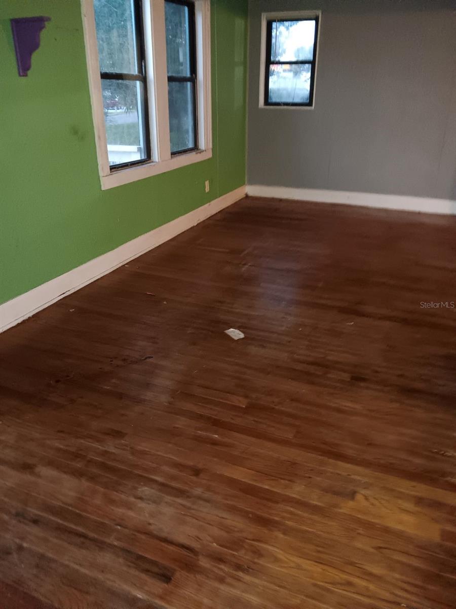 LINCOLN PLACE - Residential