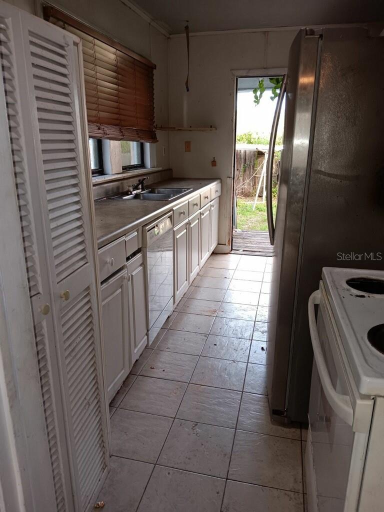 LINCOLN PLACE - Residential