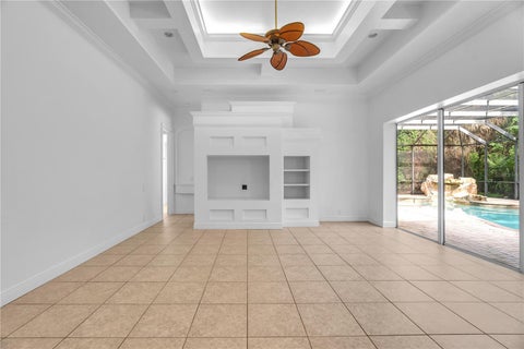 Tiny photo for 5038 SE 6th Avenue, Ocala, FL 34480 (MLS # OM730337)