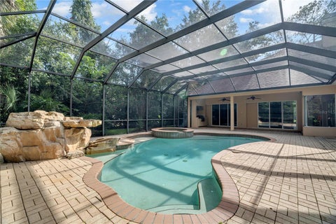 Tiny photo for 5038 SE 6th Avenue, Ocala, FL 34480 (MLS # OM730337)