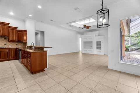 Tiny photo for 5038 SE 6th Avenue, Ocala, FL 34480 (MLS # OM730337)