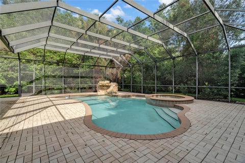 Tiny photo for 5038 SE 6th Avenue, Ocala, FL 34480 (MLS # OM730337)