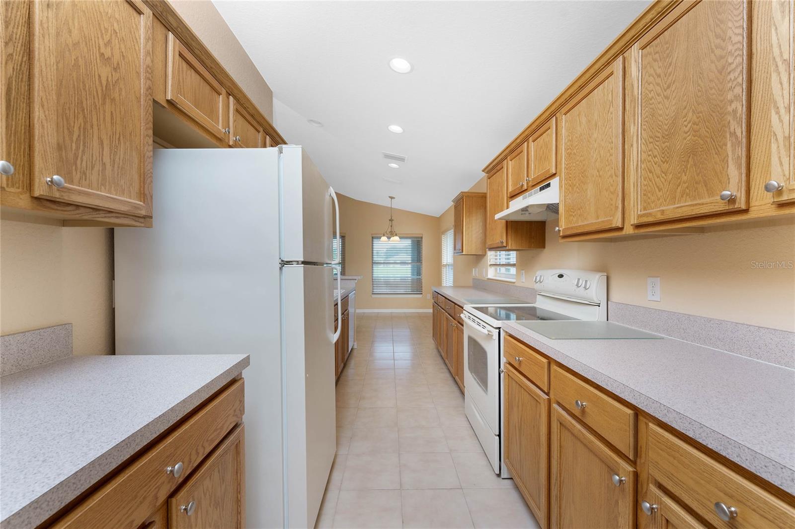 LAKESIDE PLANTATION - Residential