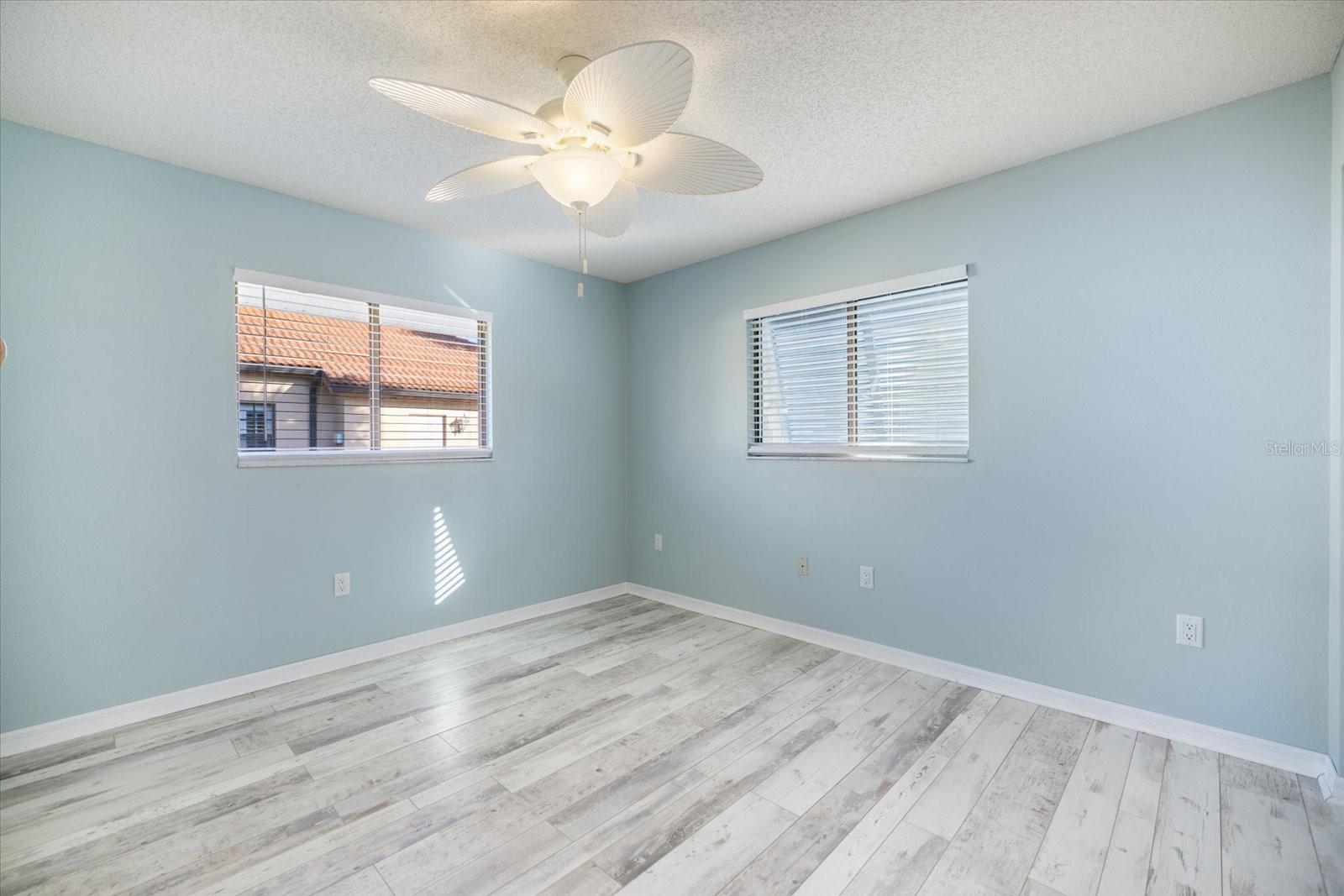 SOUTHBAY YACHT & RACQUET CLUB - Residential