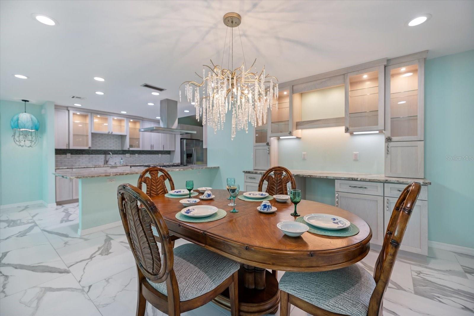 SOUTHBAY YACHT & RACQUET CLUB - Residential