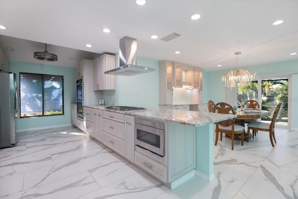 Photo of 238 Lookout Point Drive, Osprey, FL 34229 (MLS # A4671468)