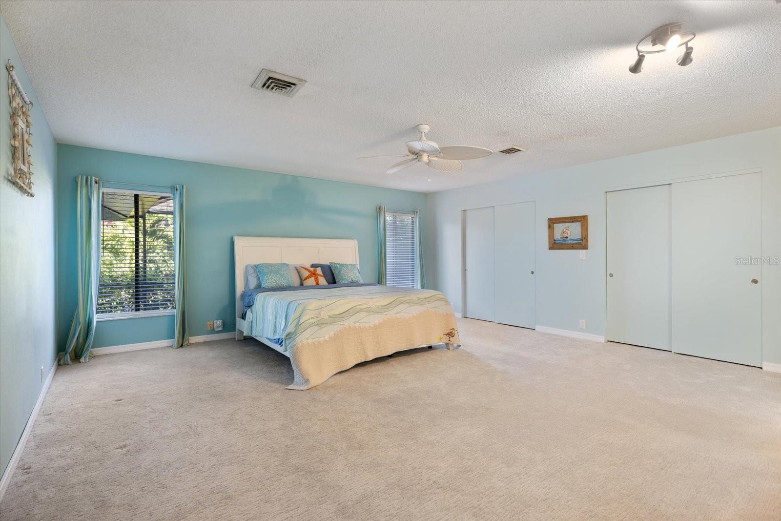 SOUTHBAY YACHT & RACQUET CLUB - Residential