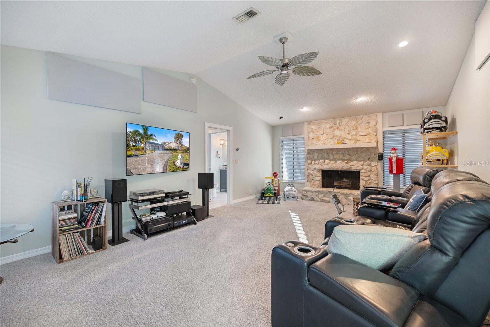 SOUTHBAY YACHT & RACQUET CLUB - Residential