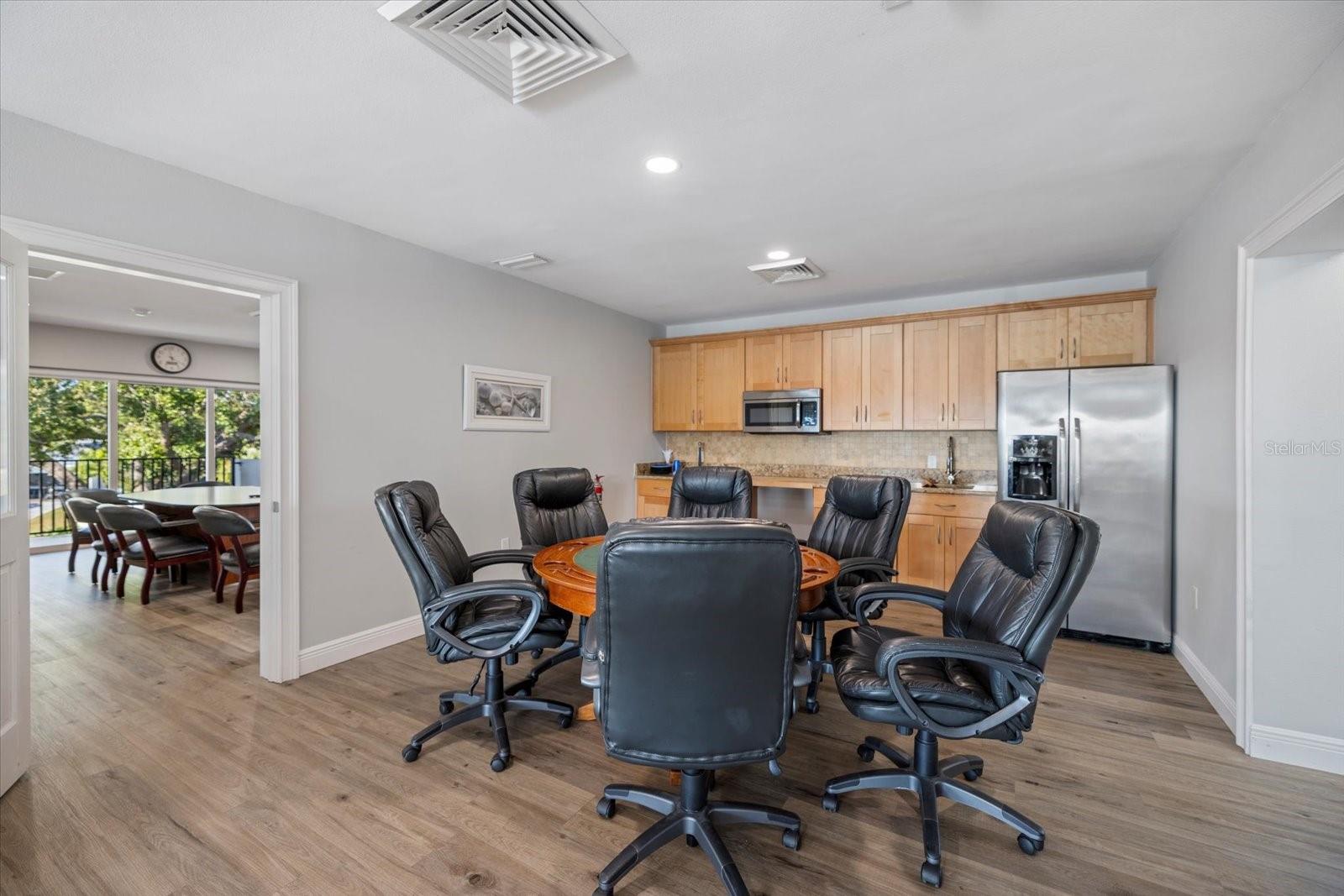 SOUTHBAY YACHT & RACQUET CLUB - Residential