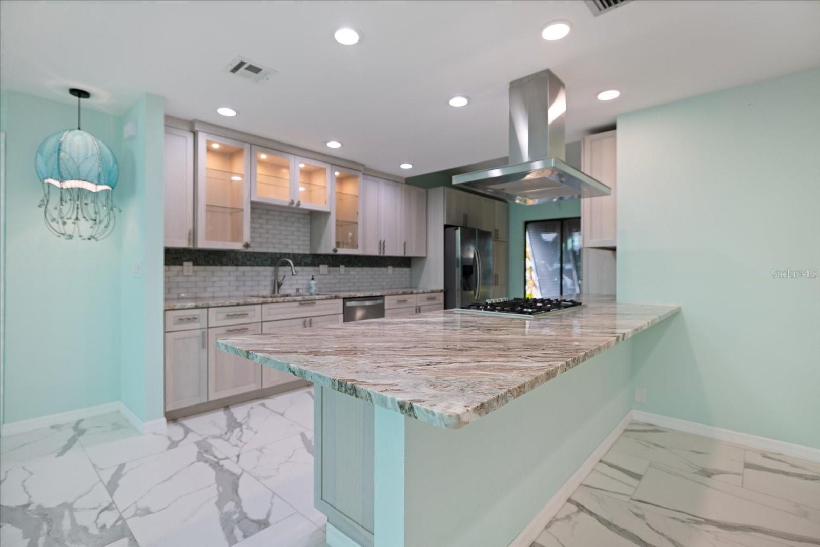 SOUTHBAY YACHT & RACQUET CLUB - Residential