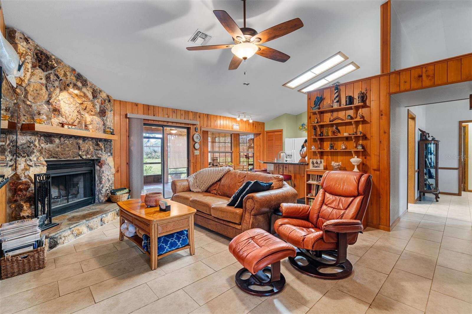 RAINTREE HARBOR SEC 01 REP - Residential