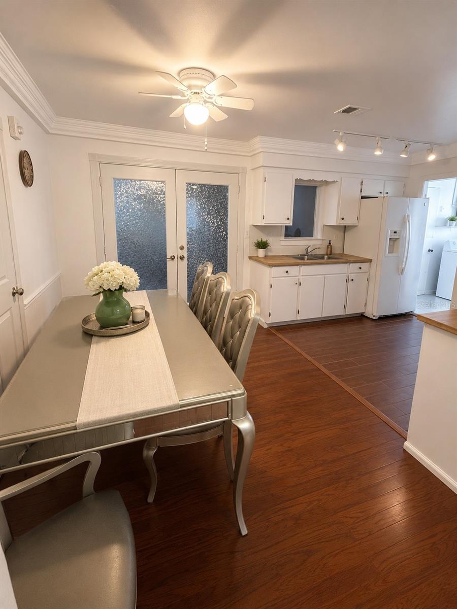 5609 PERRINE DRIVE