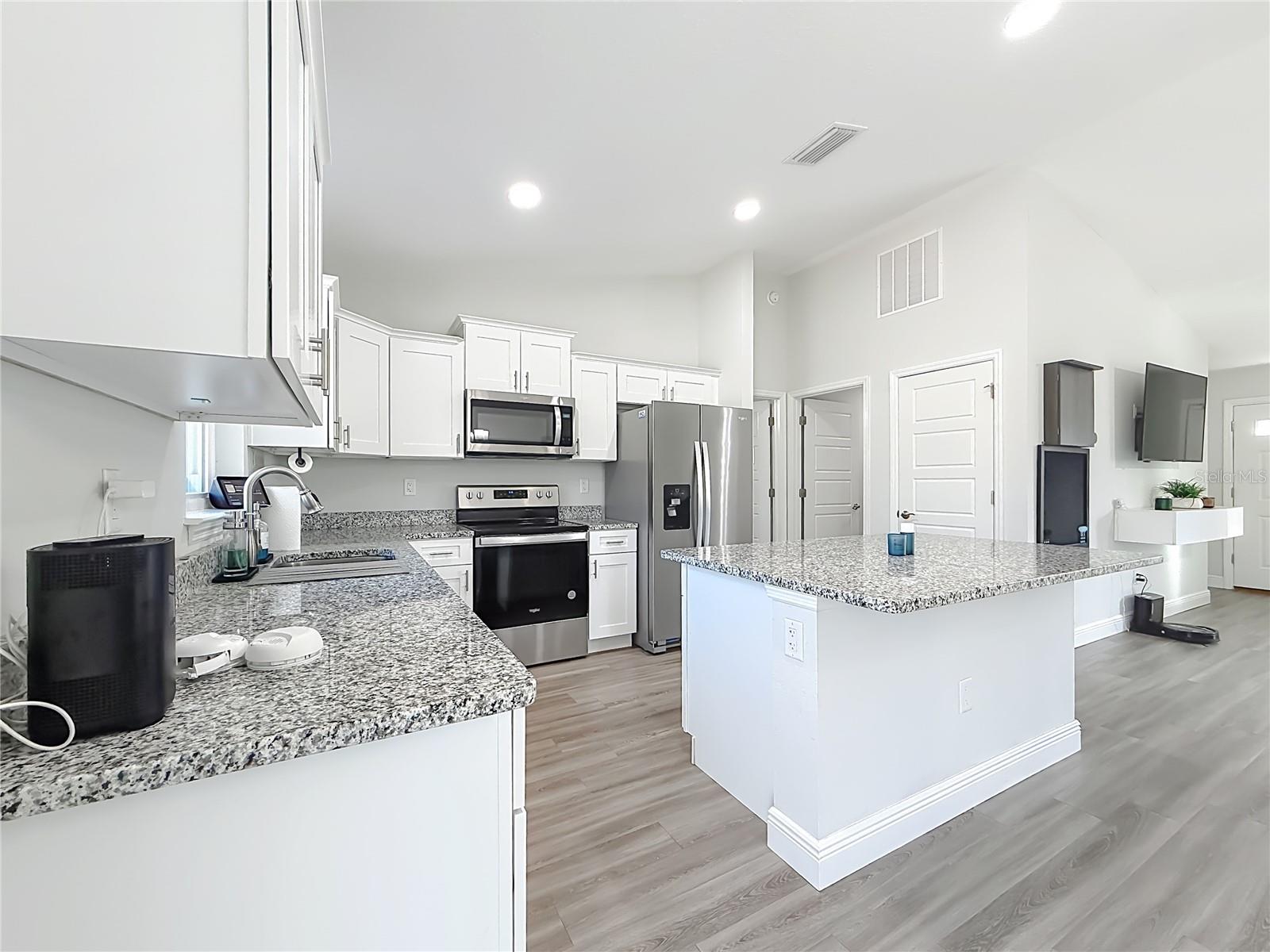 CITRUS SPGS UNIT 23 - Residential