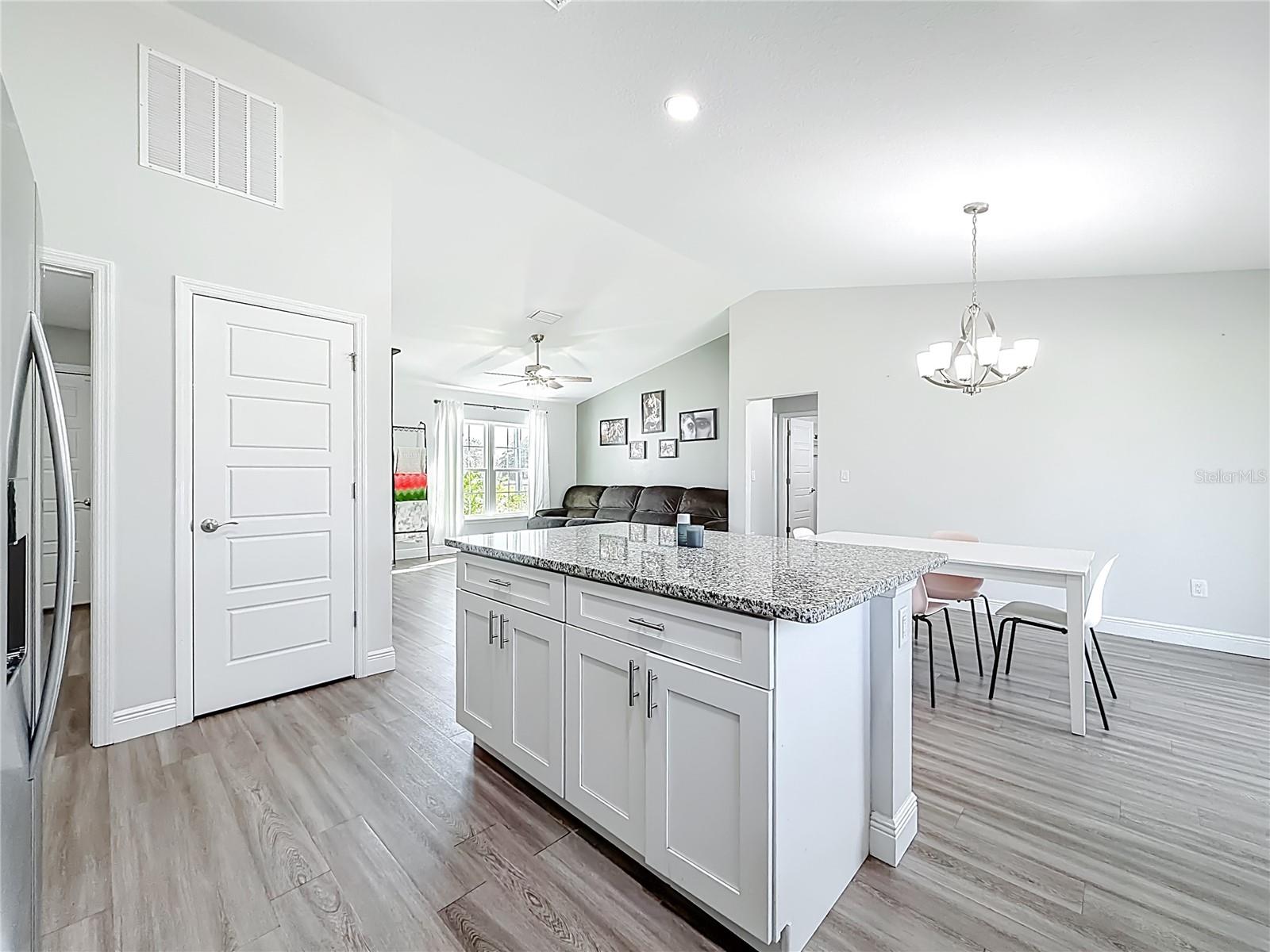 CITRUS SPGS UNIT 23 - Residential