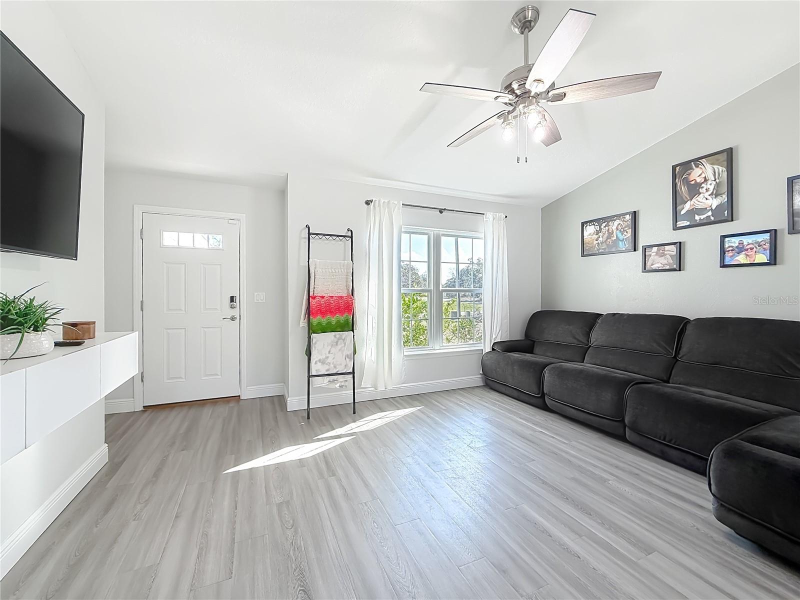 CITRUS SPGS UNIT 23 - Residential