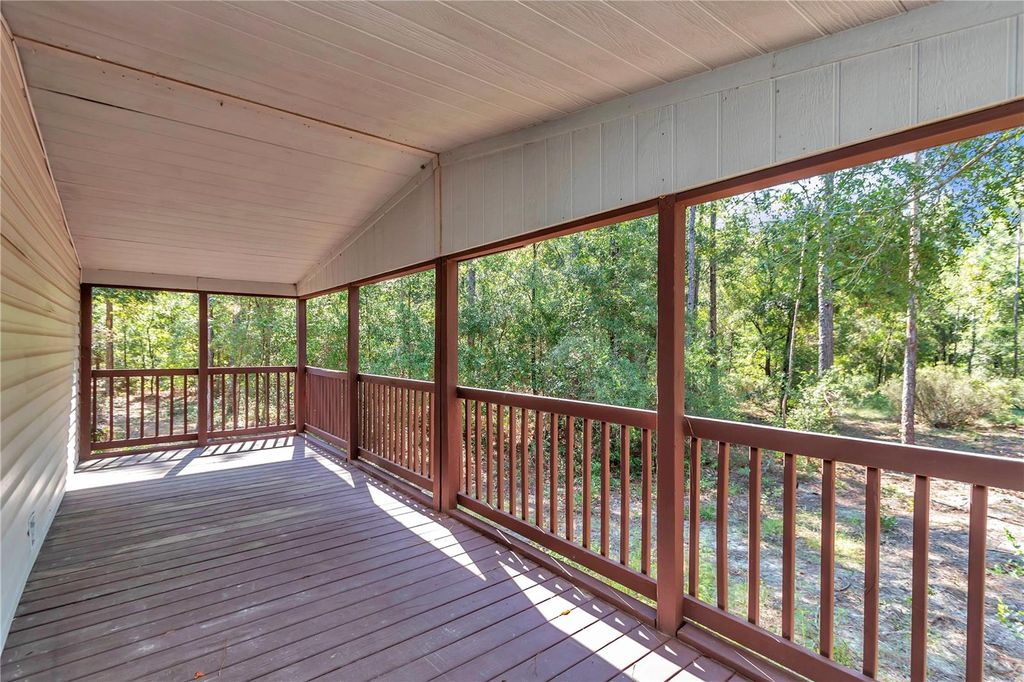 Photo of 6639 NE 94th Avenue, Bronson, FL 32621 (MLS # GC539639)