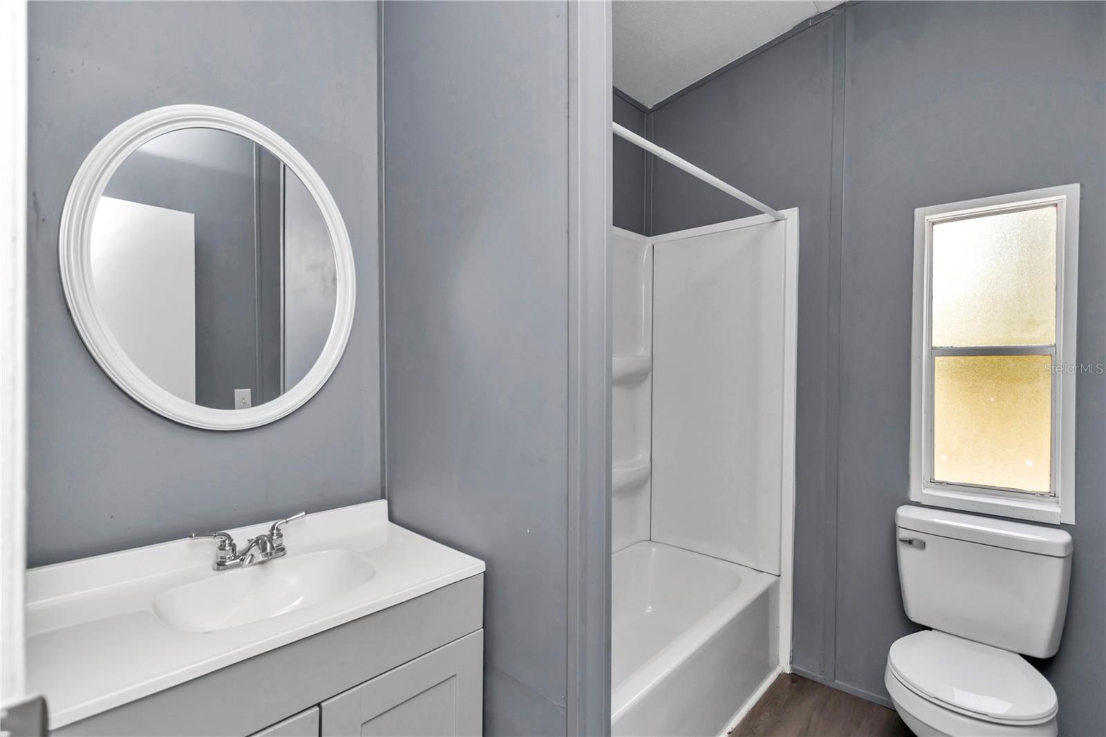 BRONSON HEIGHTS - Residential