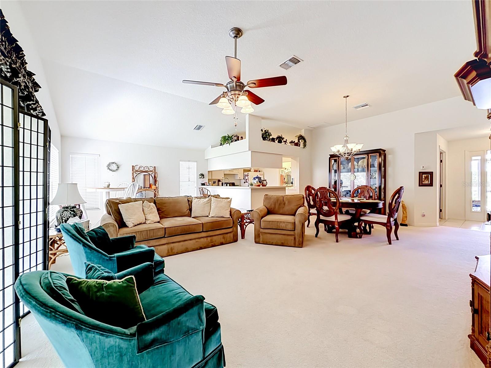ABOR LAKES - Residential