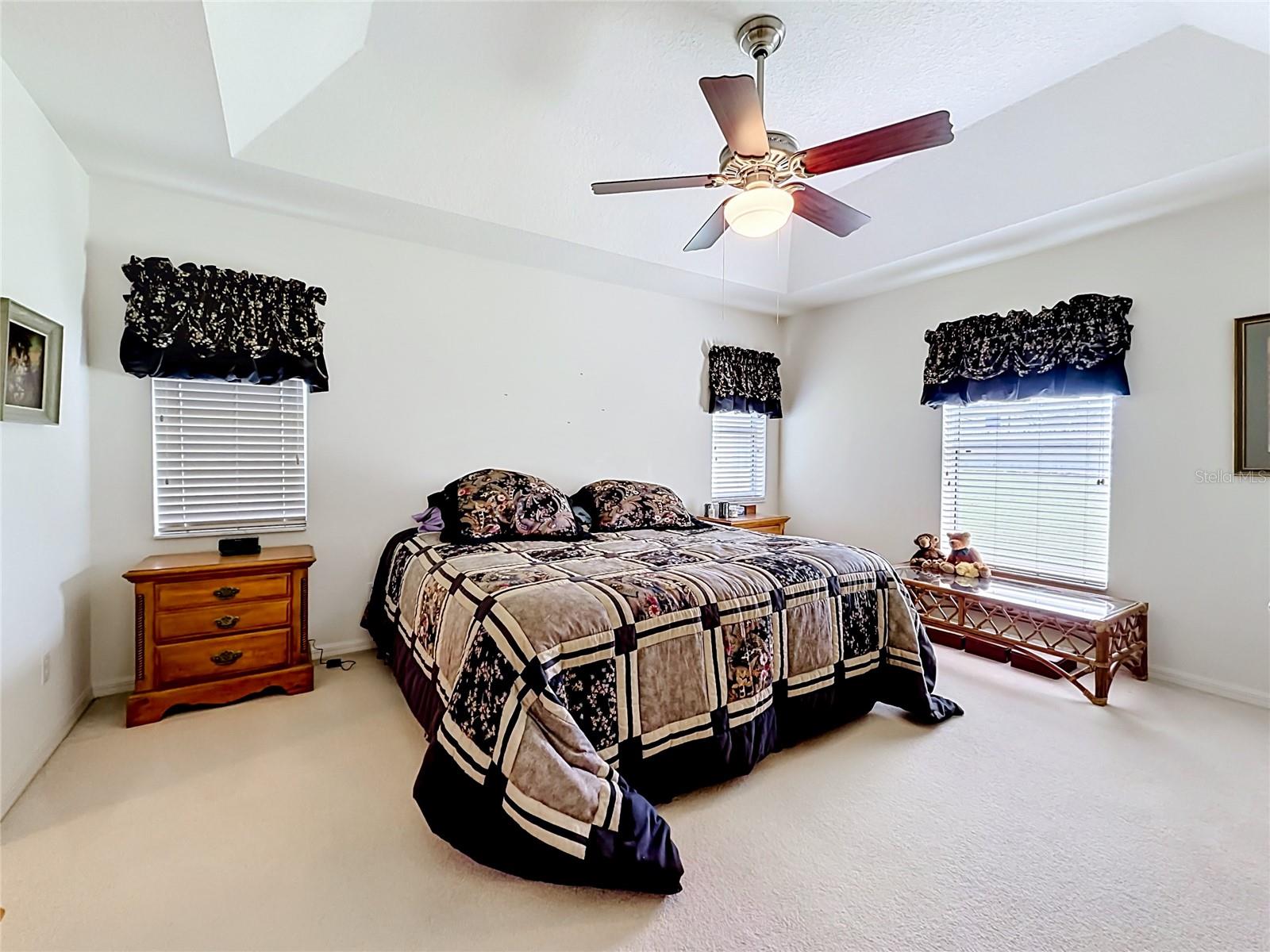 ABOR LAKES - Residential