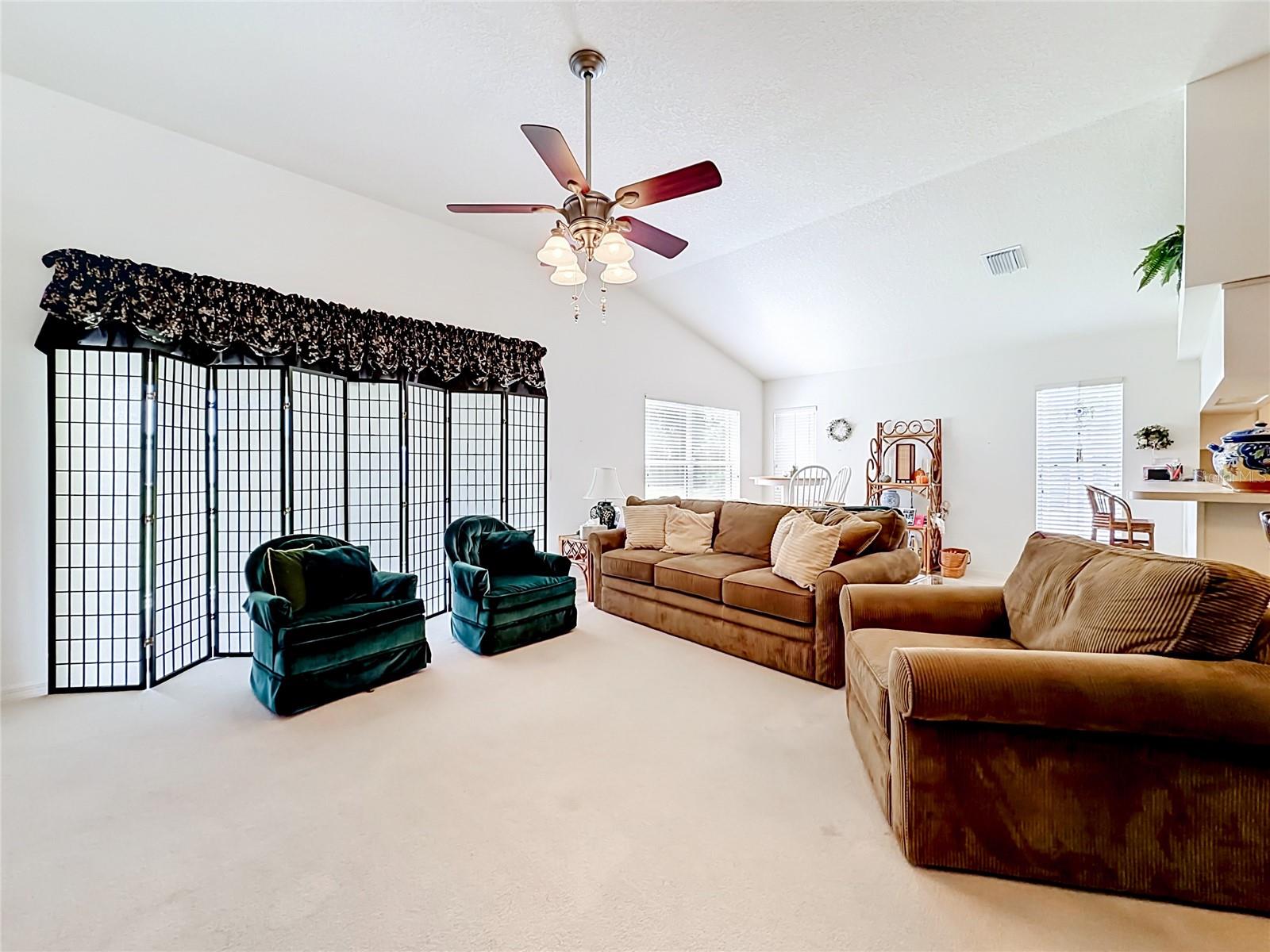ABOR LAKES - Residential
