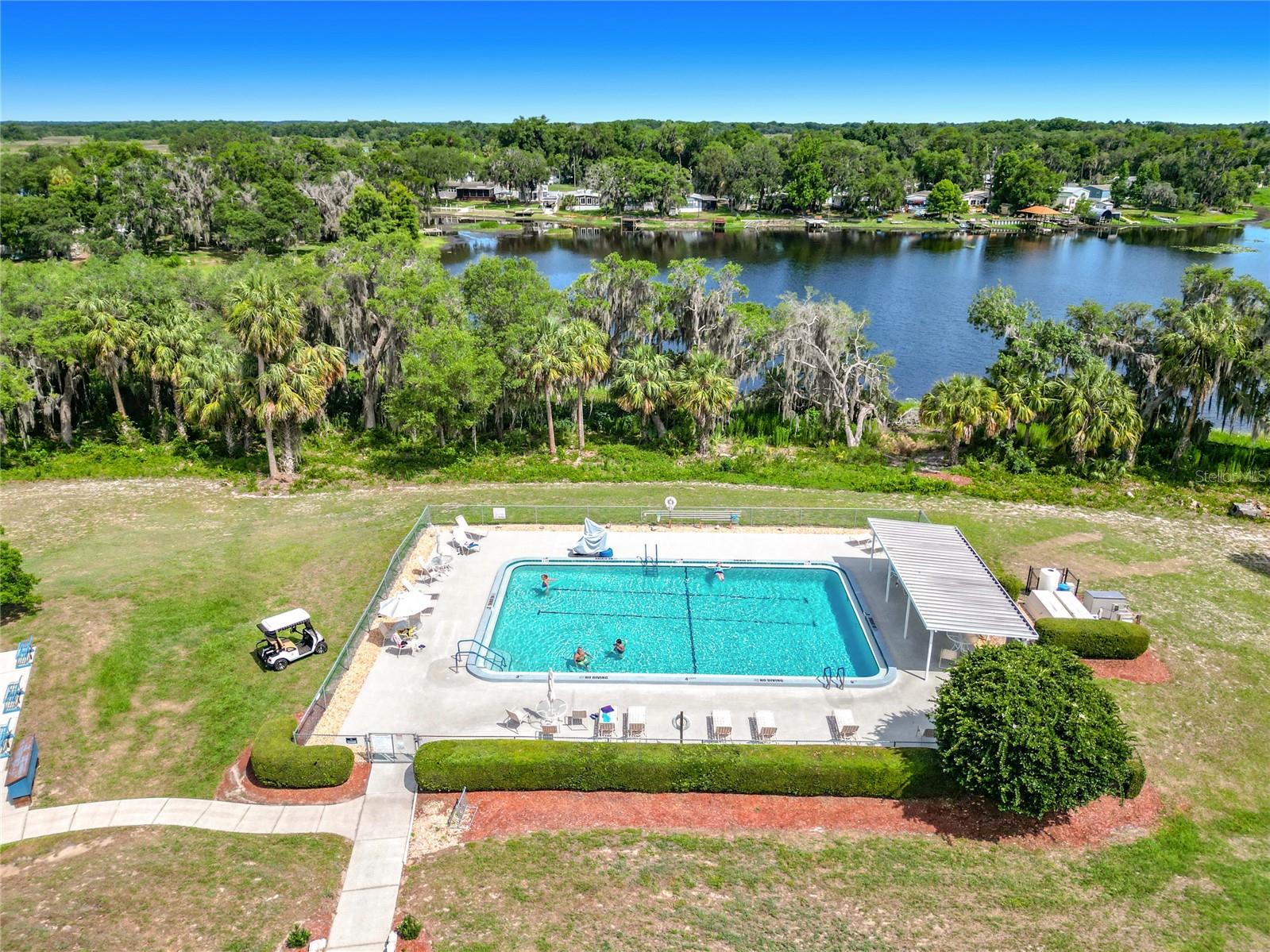 ABOR LAKES - Residential