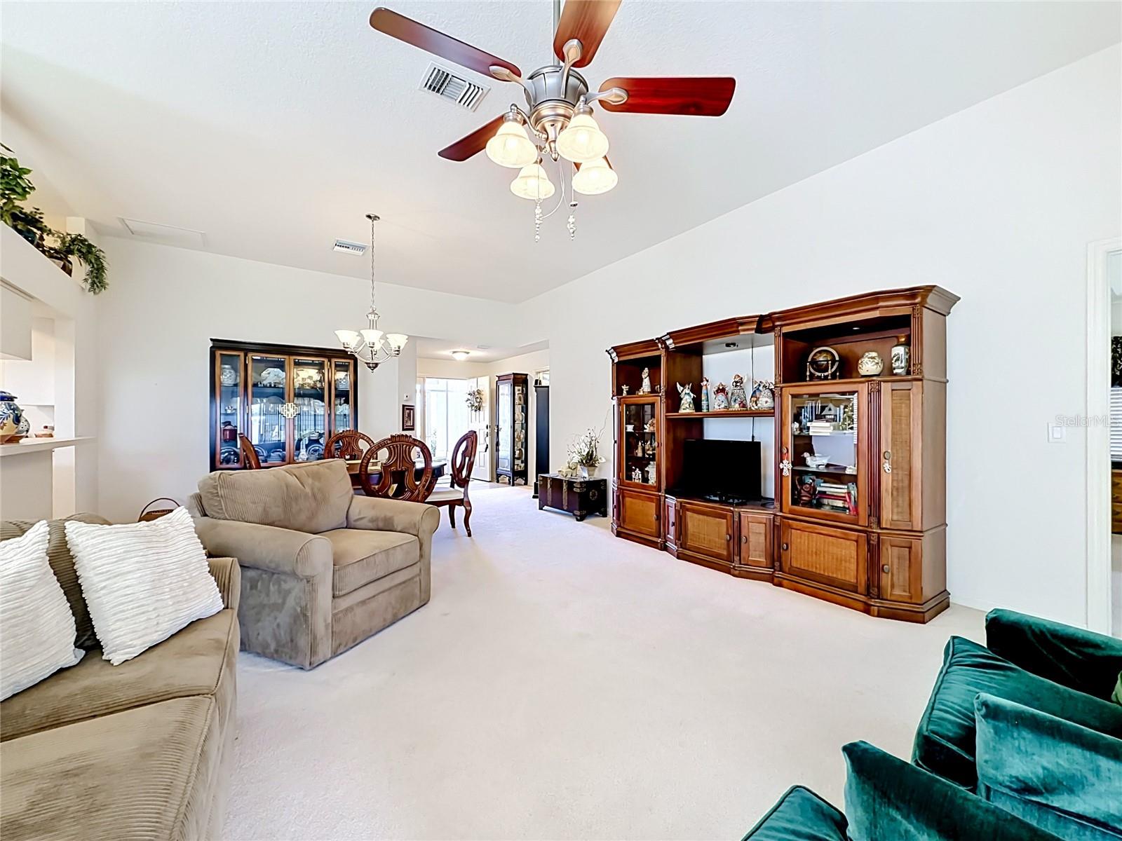 ABOR LAKES - Residential