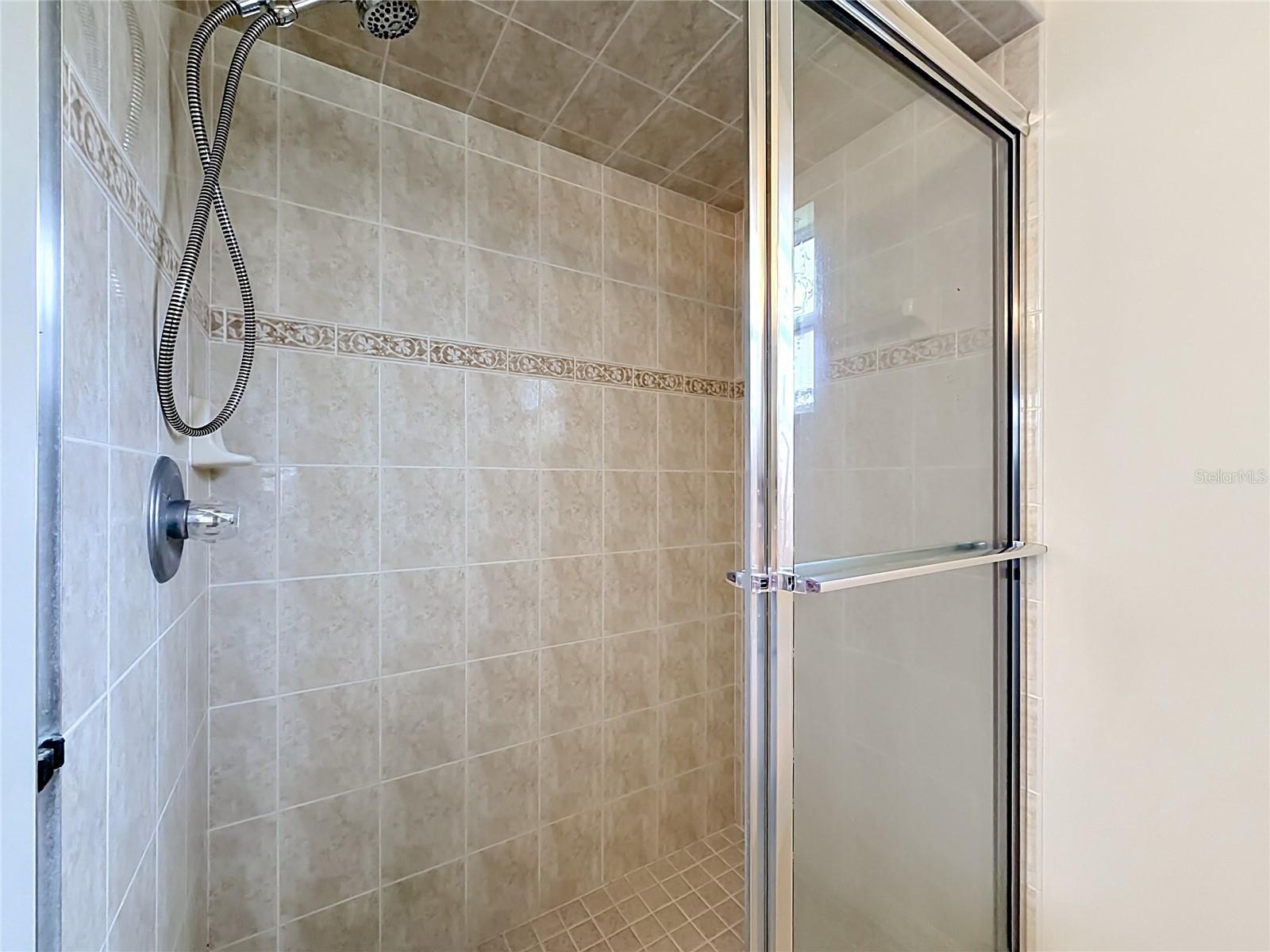 ABOR LAKES - Residential