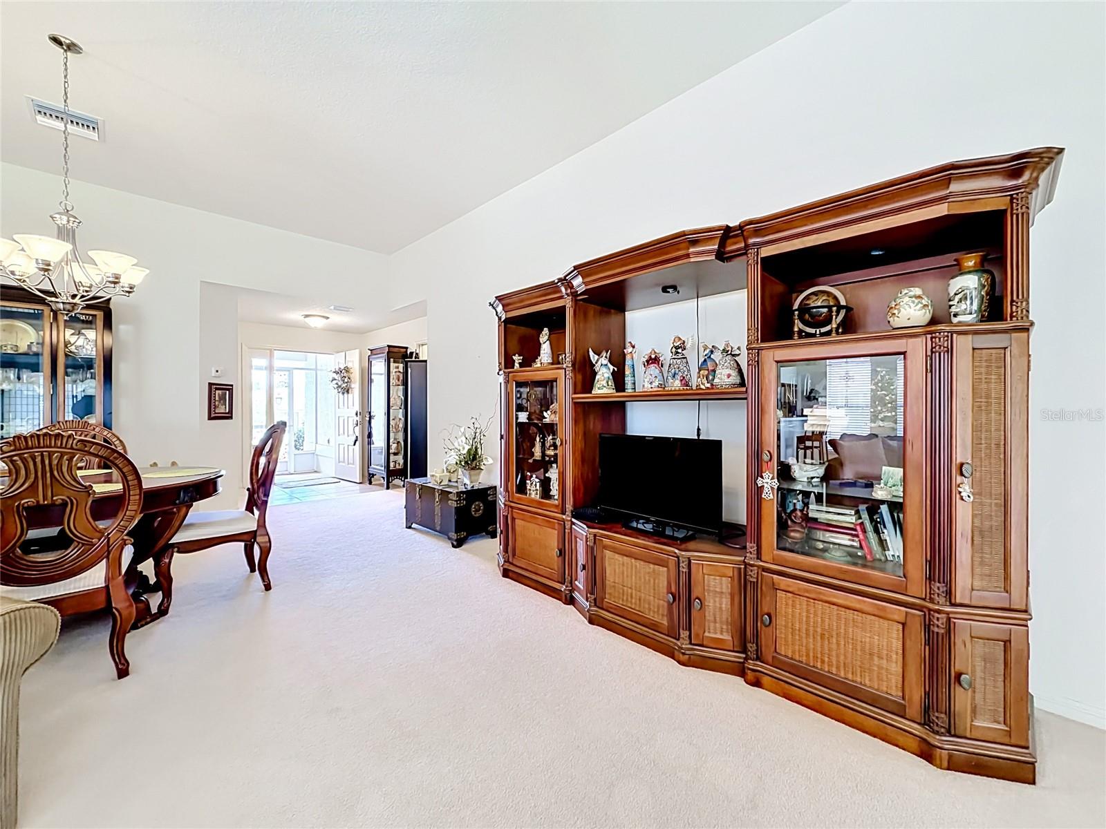 ABOR LAKES - Residential