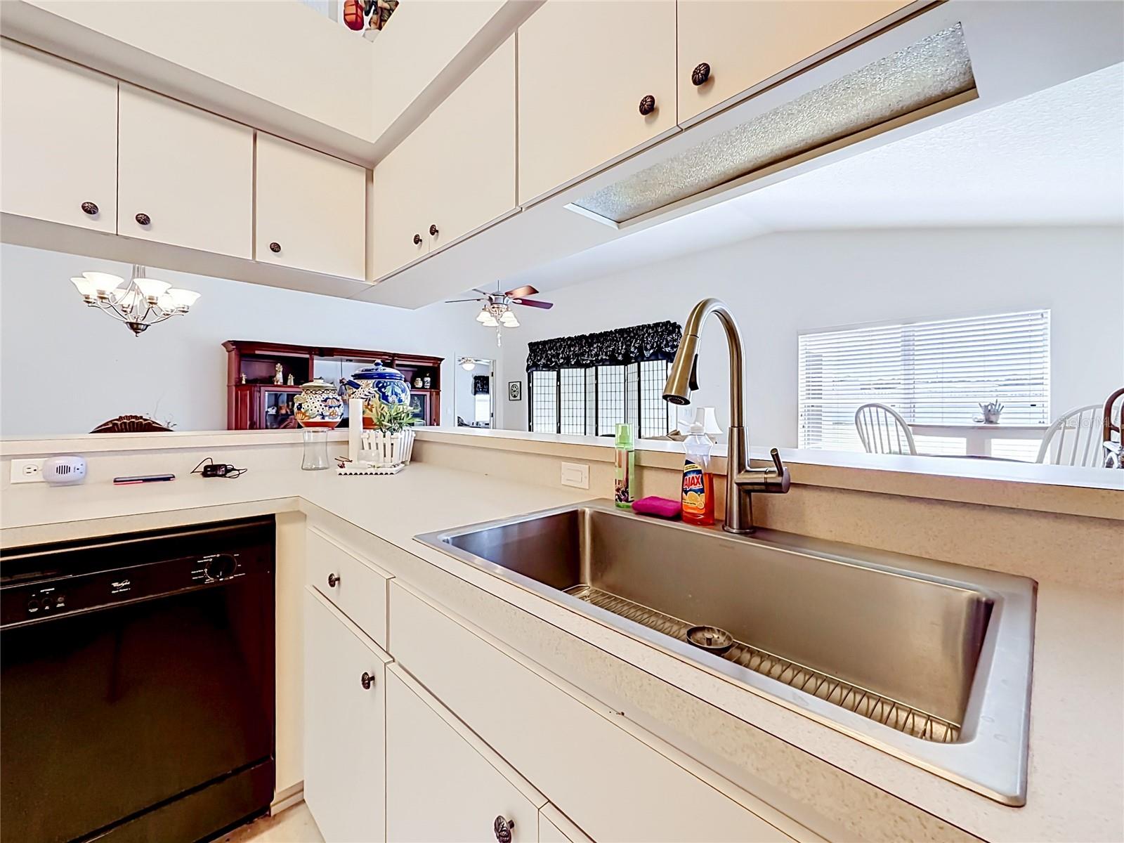 ABOR LAKES - Residential