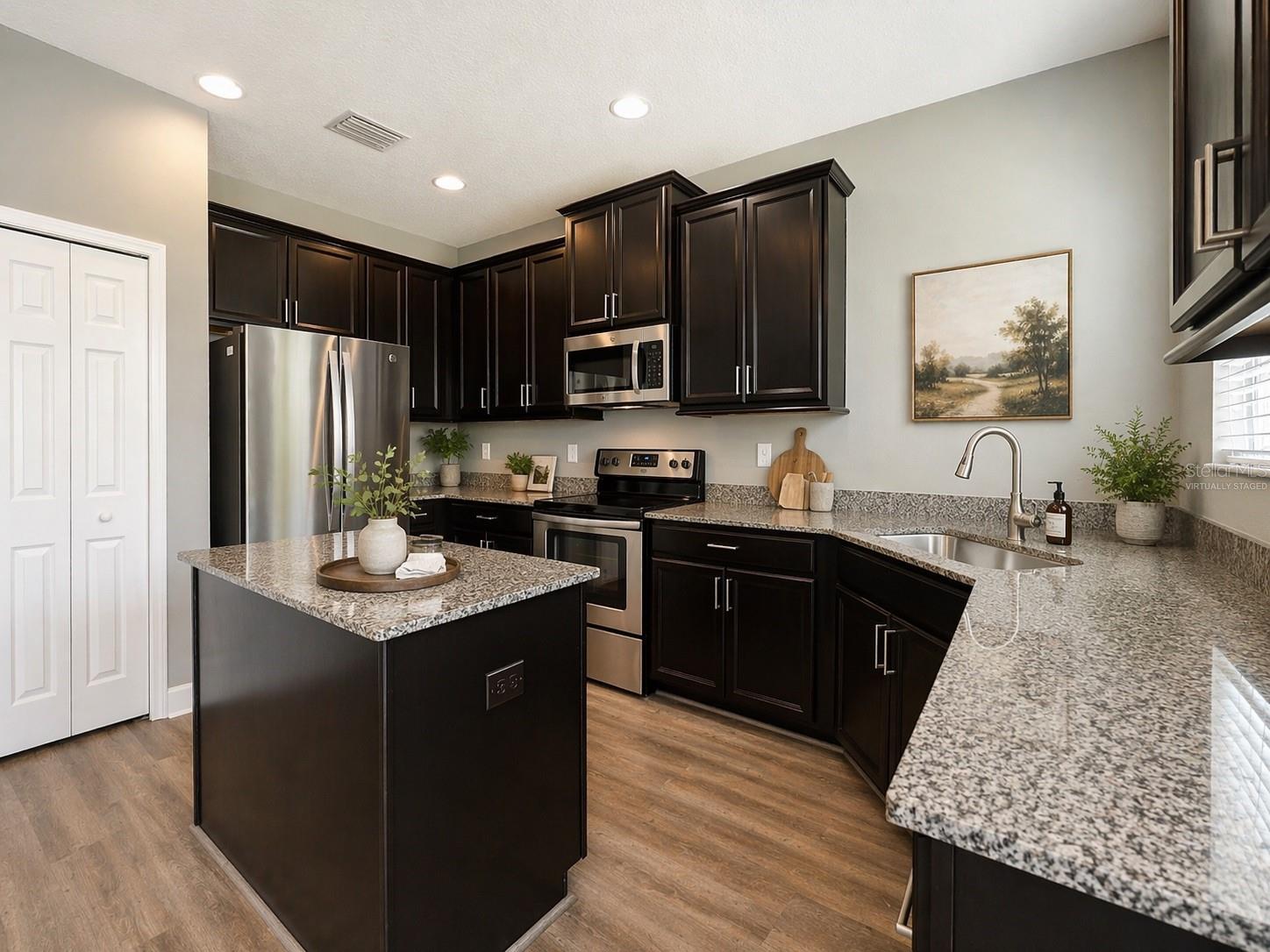 UNION PARK PH 2A - Residential Lease