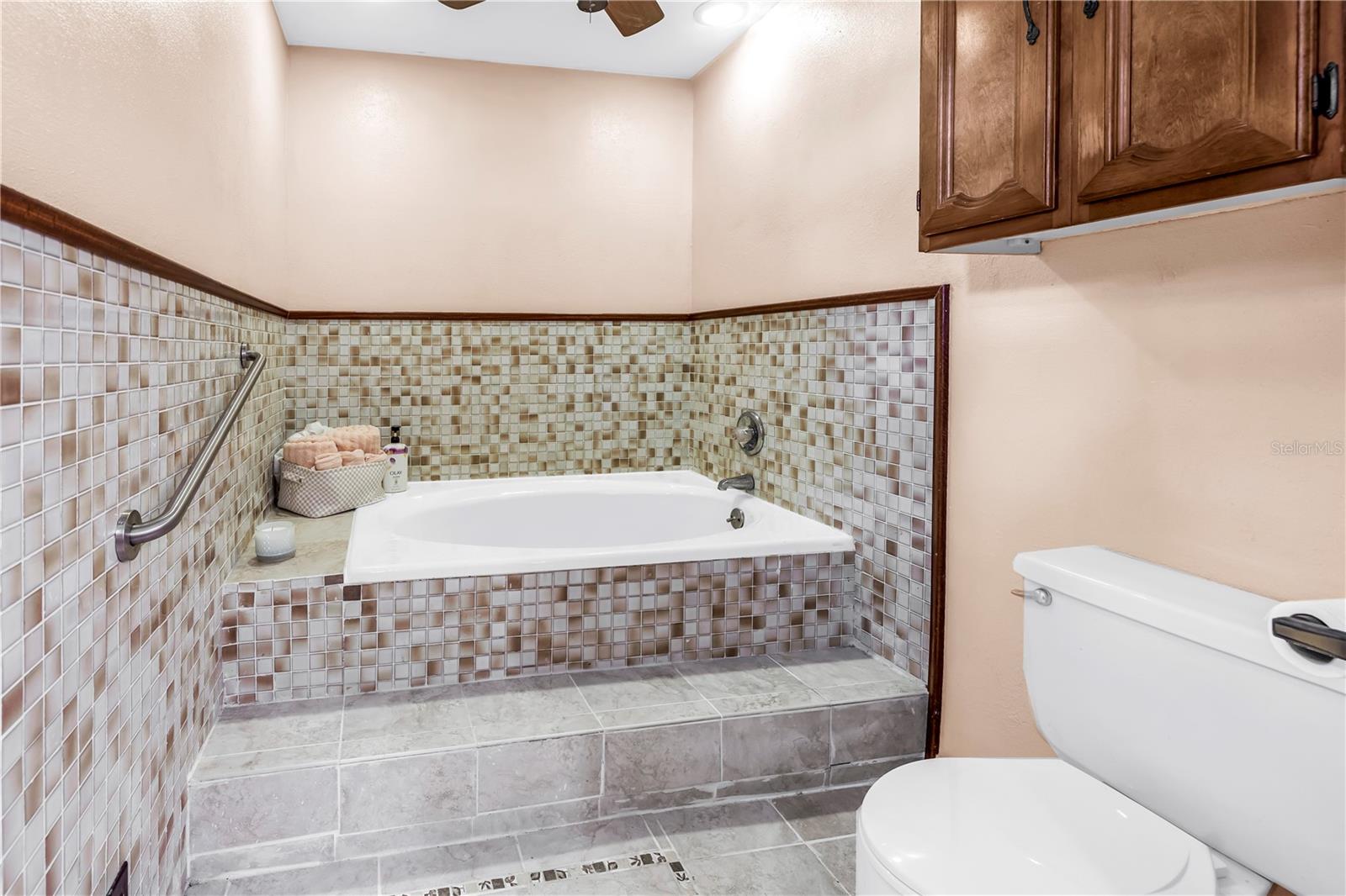 FLORIDA RIVIERA 2 - Residential