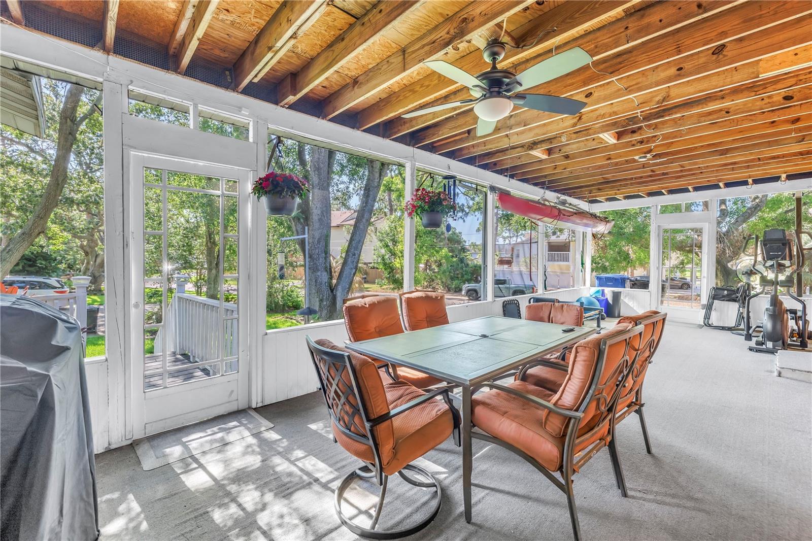 FLORIDA RIVIERA 2 - Residential