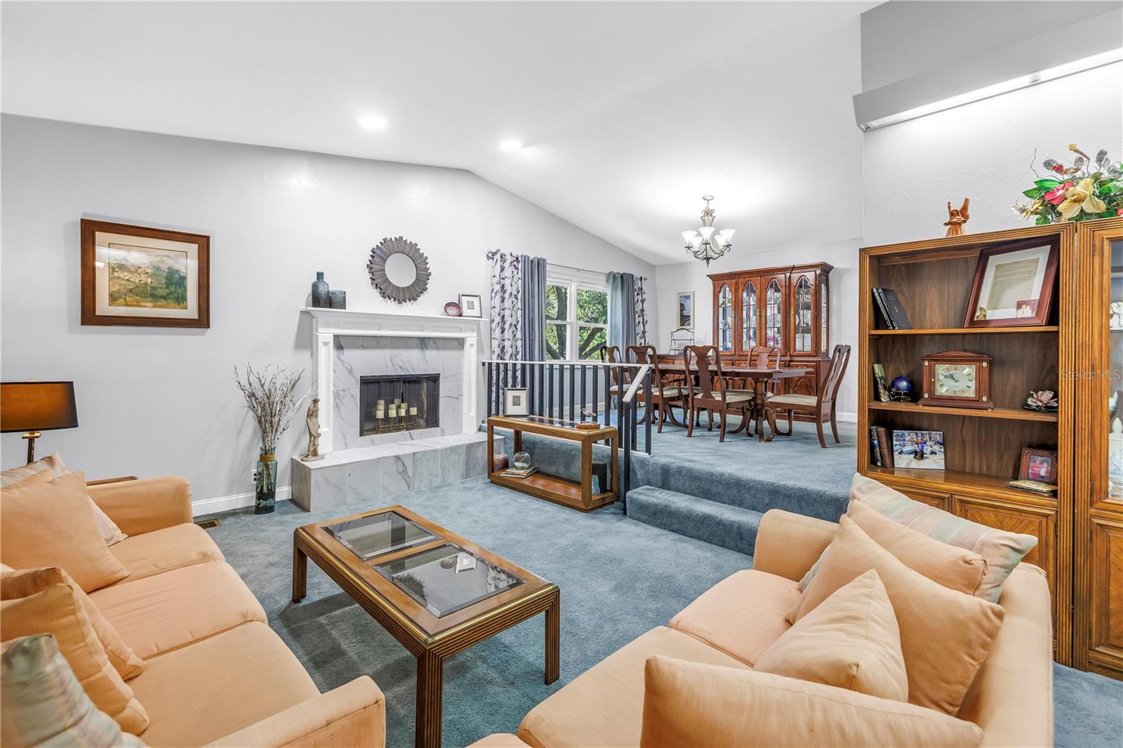 FLORIDA RIVIERA 2 - Residential