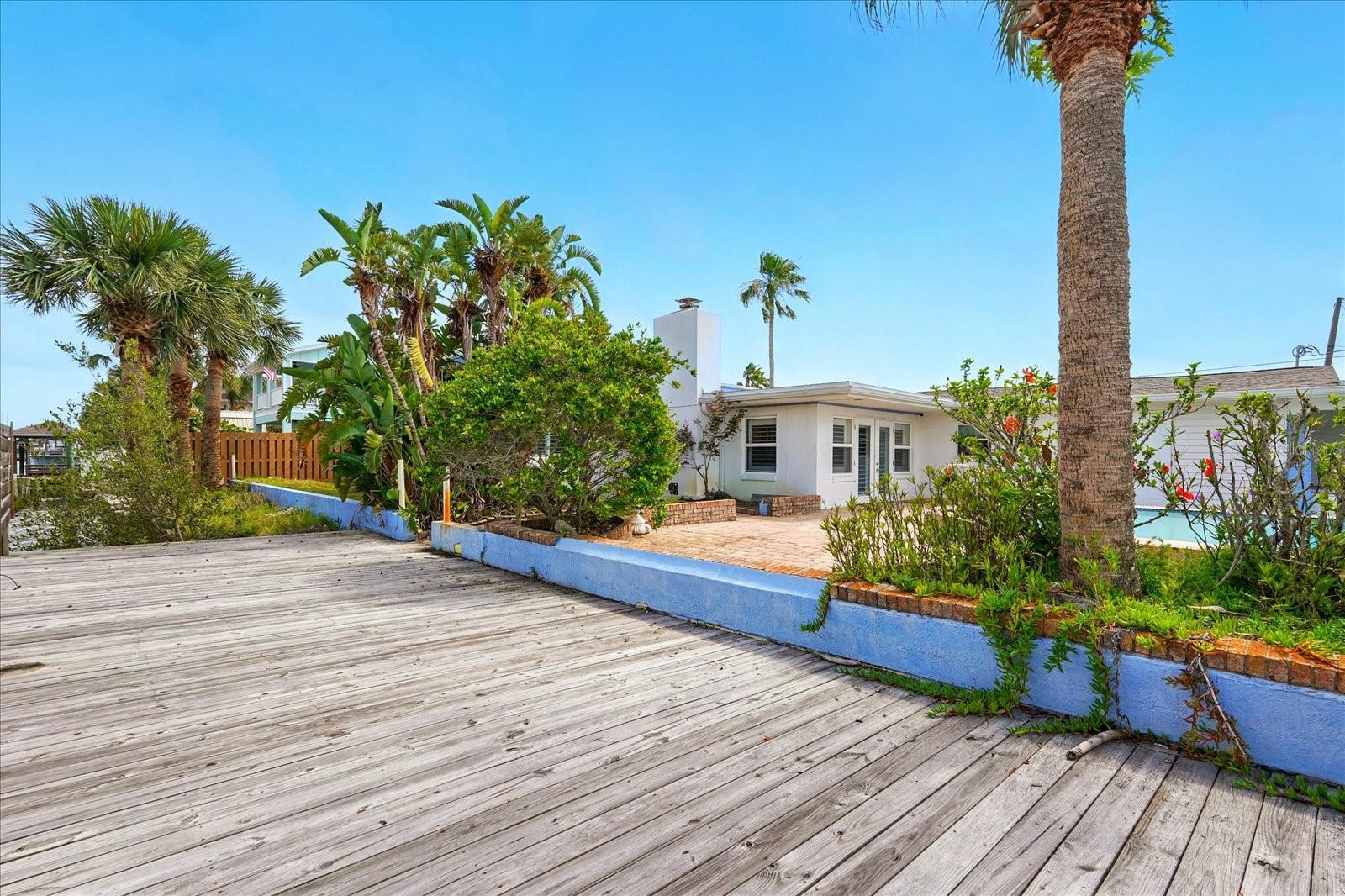 VENICE PARK - Residential
