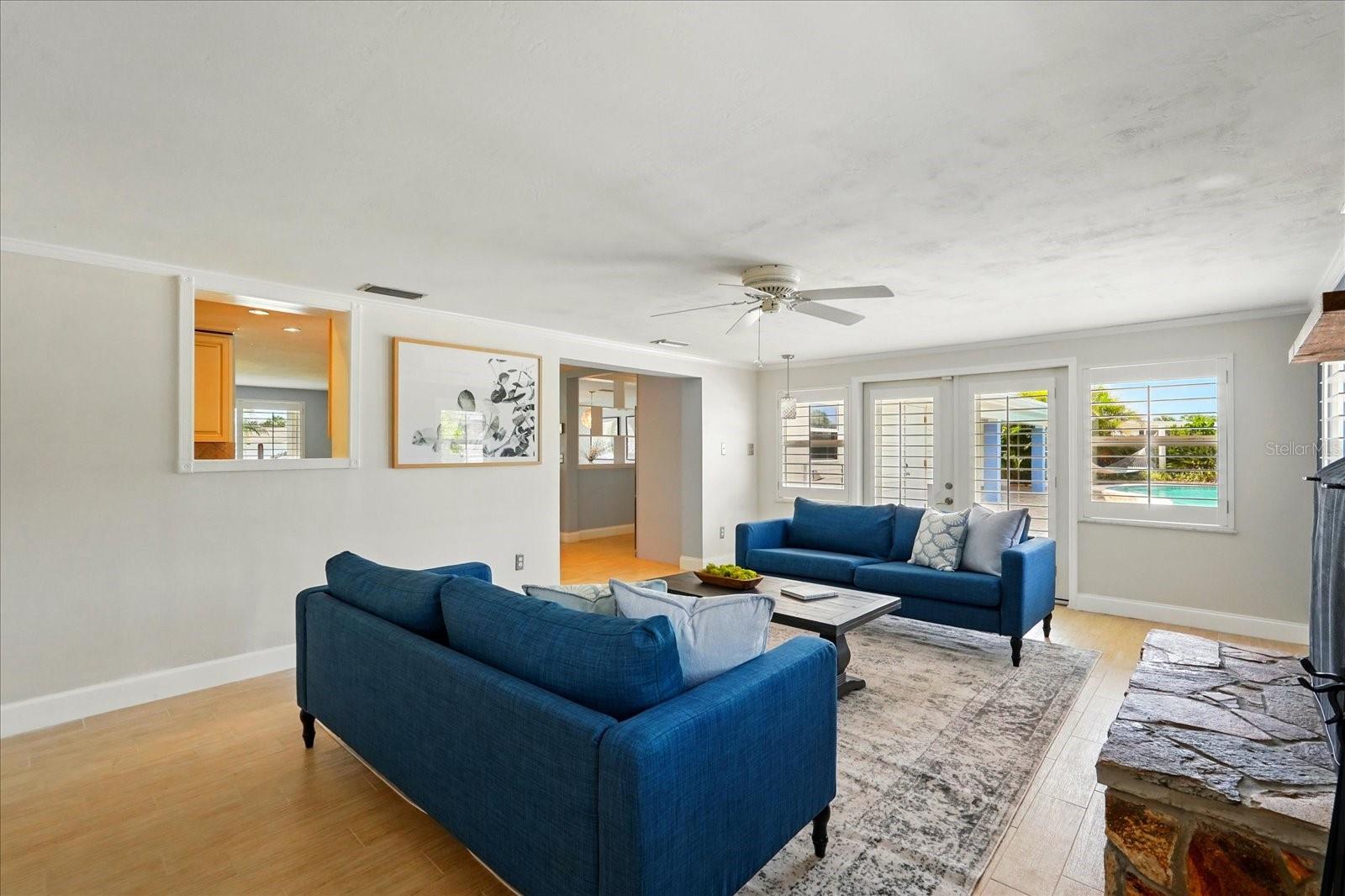 VENICE PARK - Residential