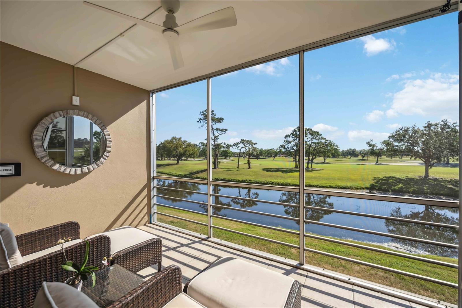 NO 1 PALM-AIRE DESOTO LAKES CC APT CONDO - Residential