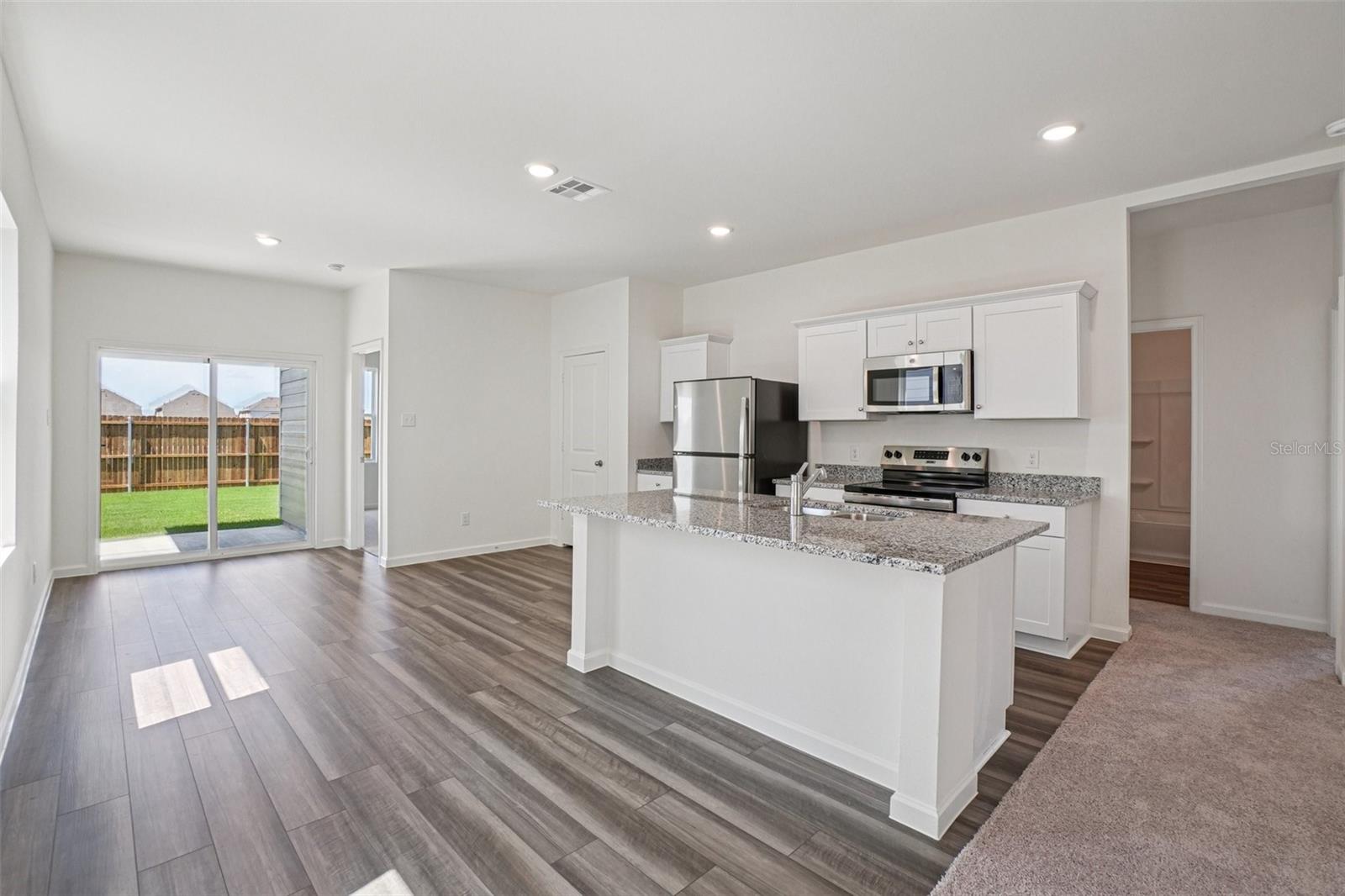 10534 CURVING CREEK LOOP