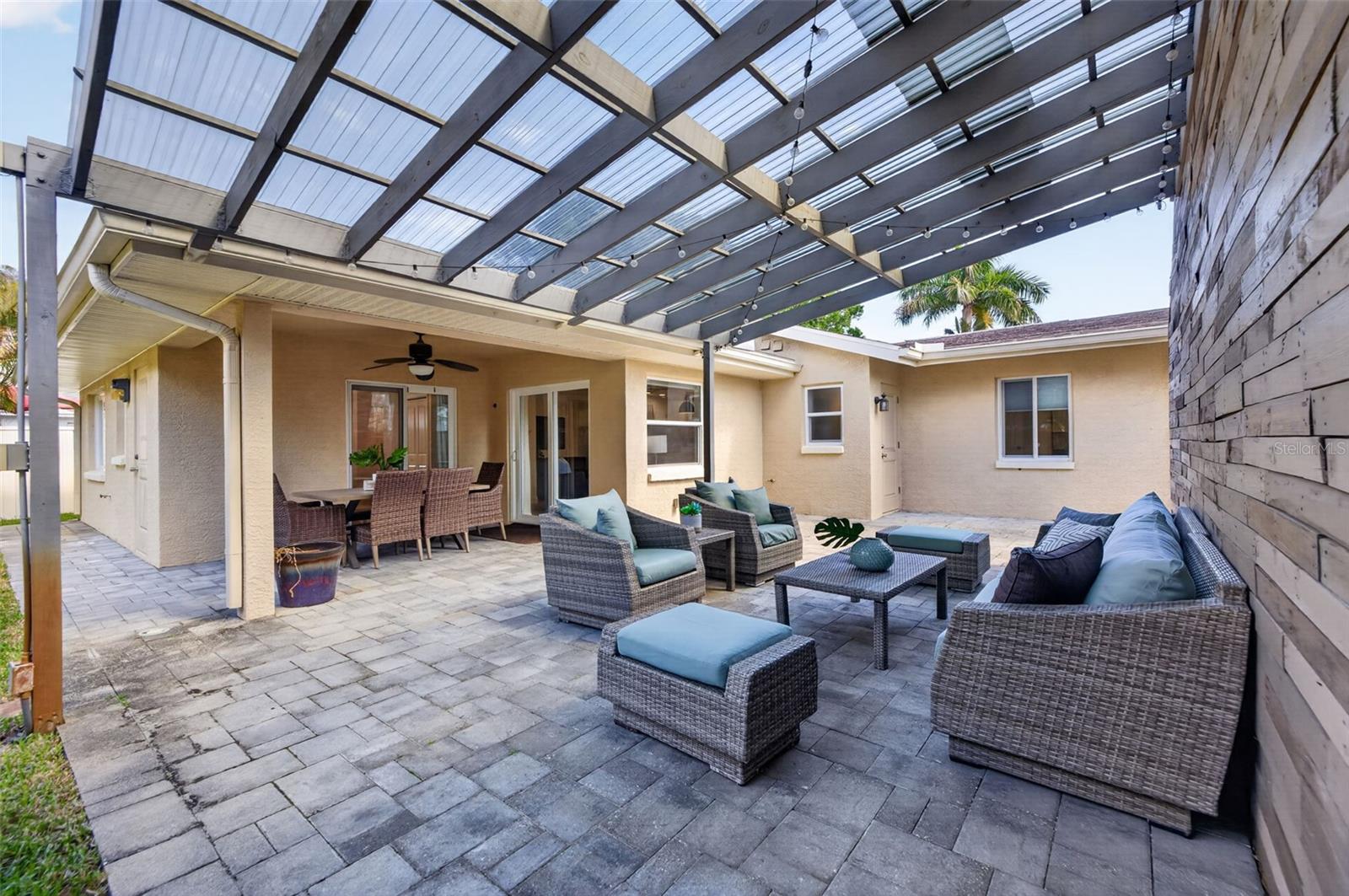 SNELL SHORES MANOR - Residential