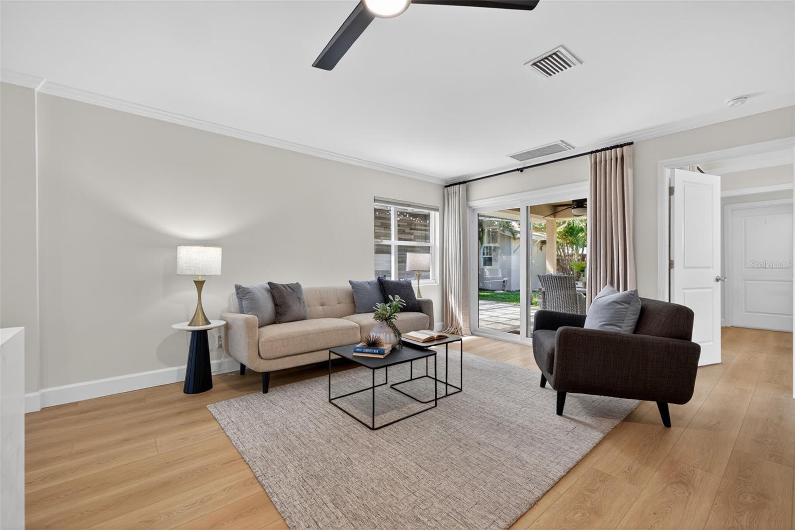 SNELL SHORES MANOR - Residential