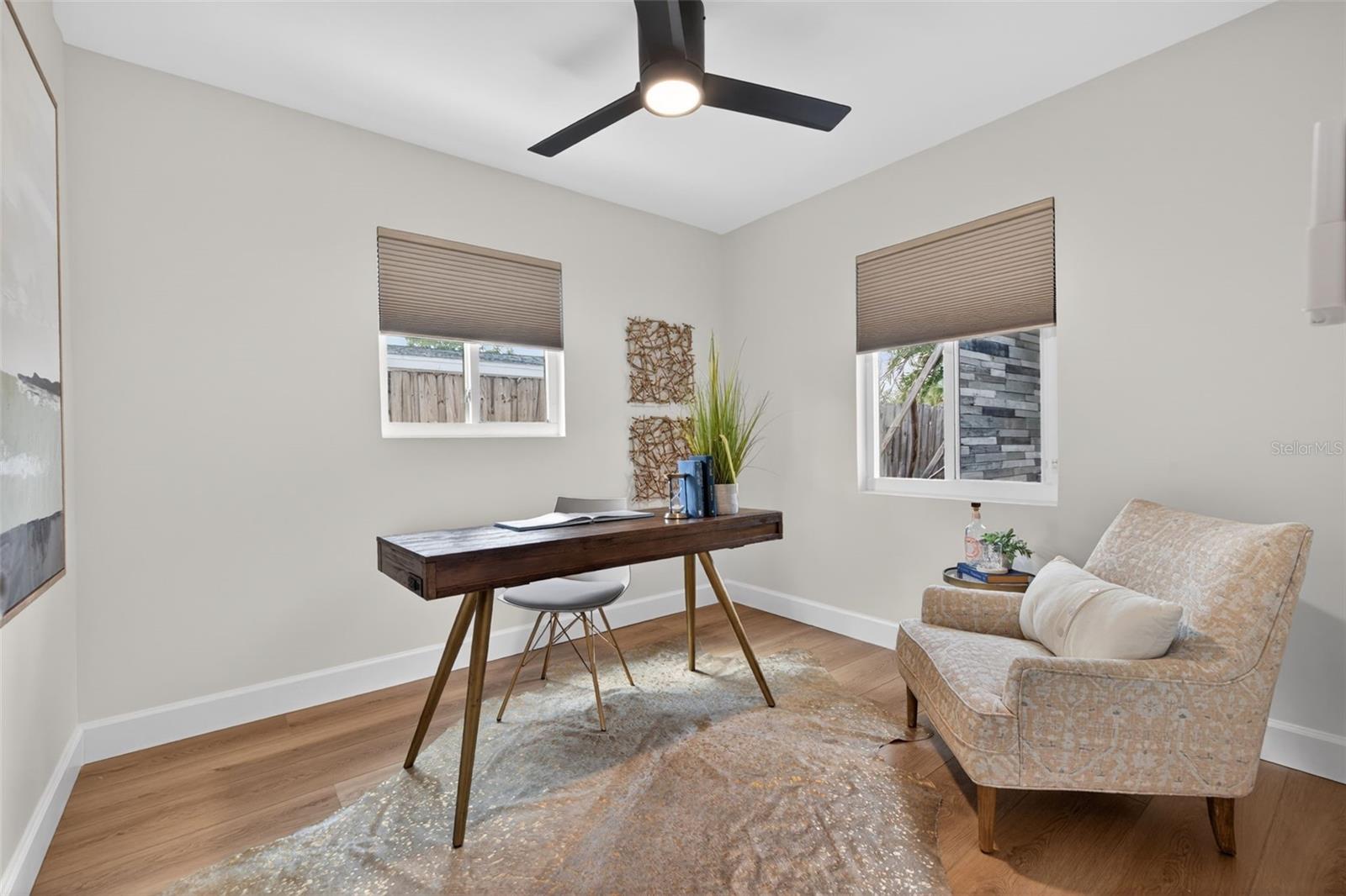 SNELL SHORES MANOR - Residential