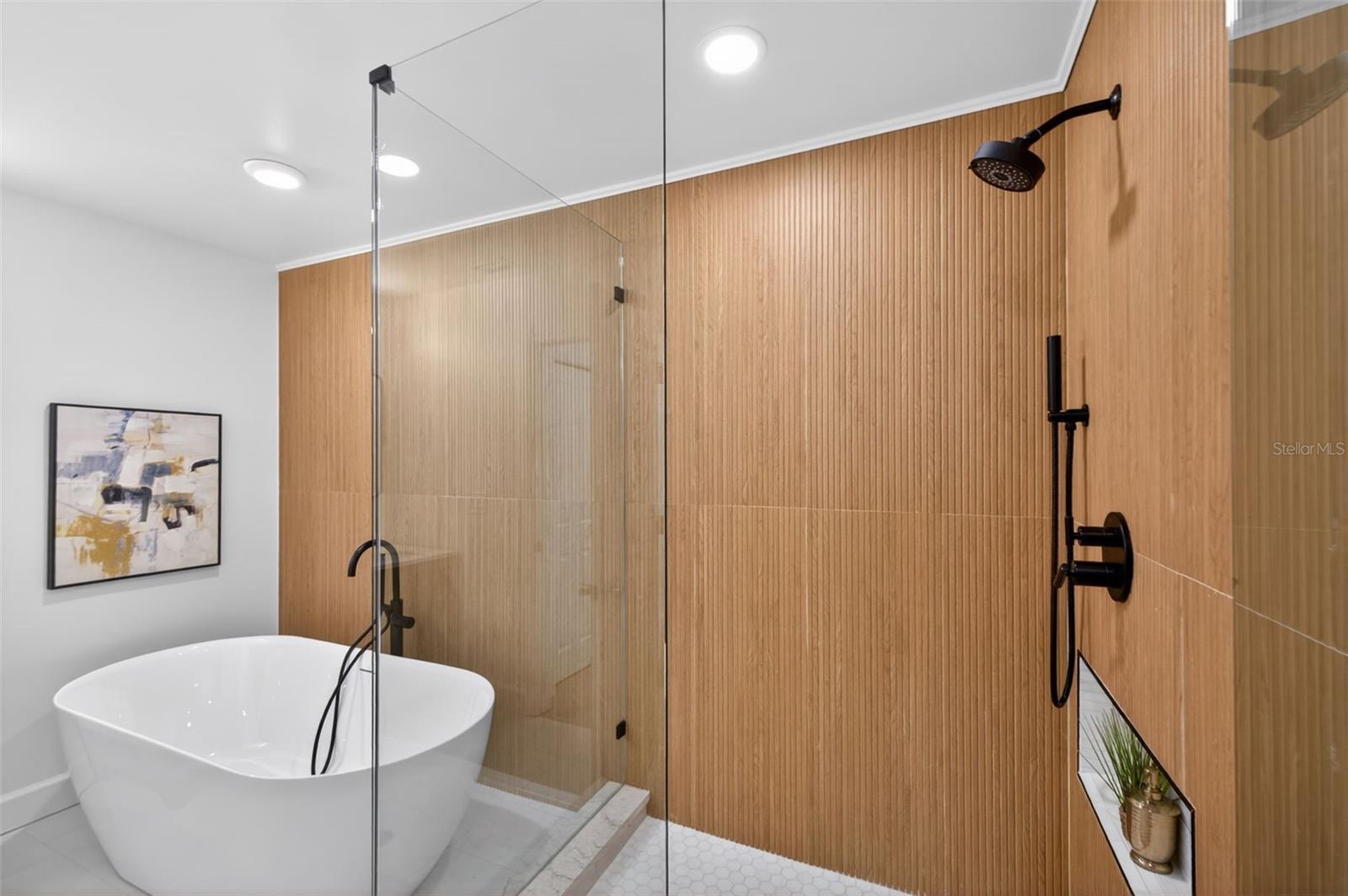 SNELL SHORES MANOR - Residential