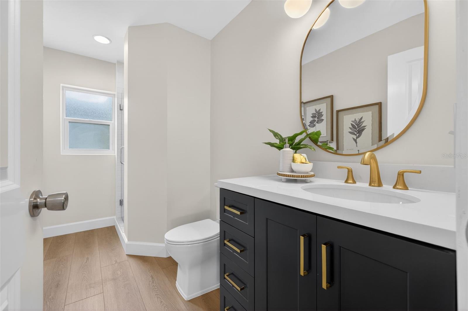 SNELL SHORES MANOR - Residential