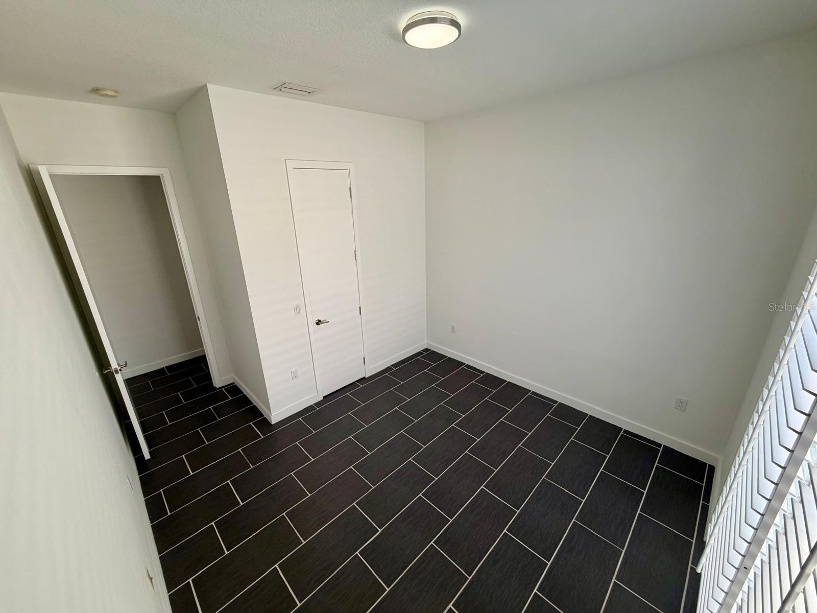 RIDGEWOOD - Residential